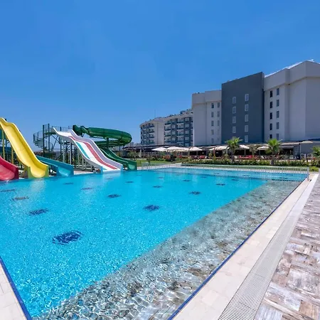 Royal Towers Lara Hotel Kemeragzi
