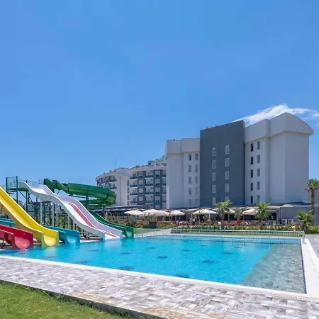 Royal Towers Lara Hotel *